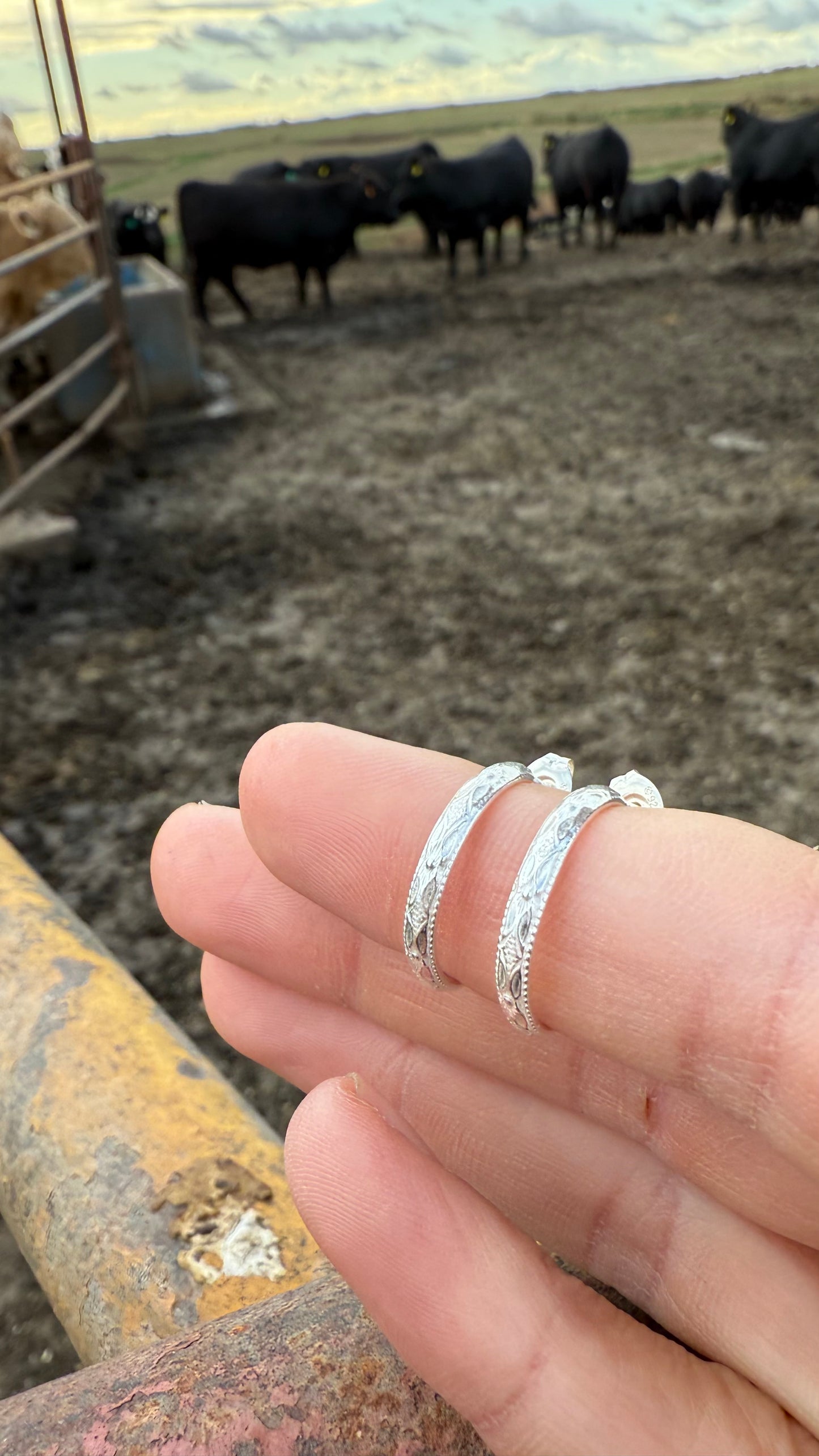 Diamond Pattern Stud Hoops